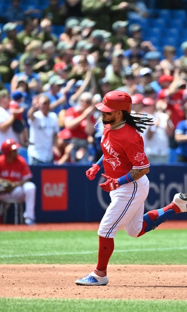 Galvis homers twice, Biggio has 4 RBIs, Jays beat Royals
